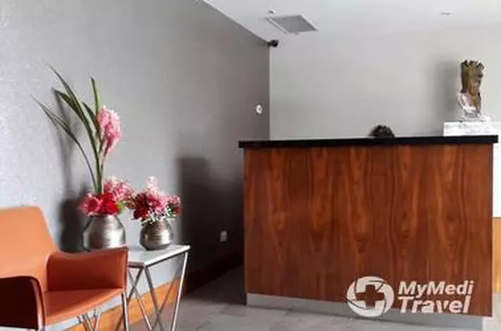 Dr. Alvar Garcia Plastic Surgery Monterrey — photo 4