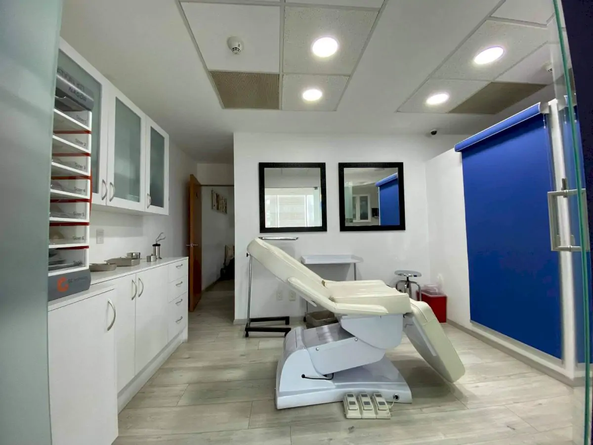 Dr. Marco Polo Plastic Surgery Clinic — photo 3