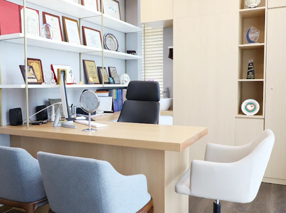 JW Plastic Surgery Center — photo 10