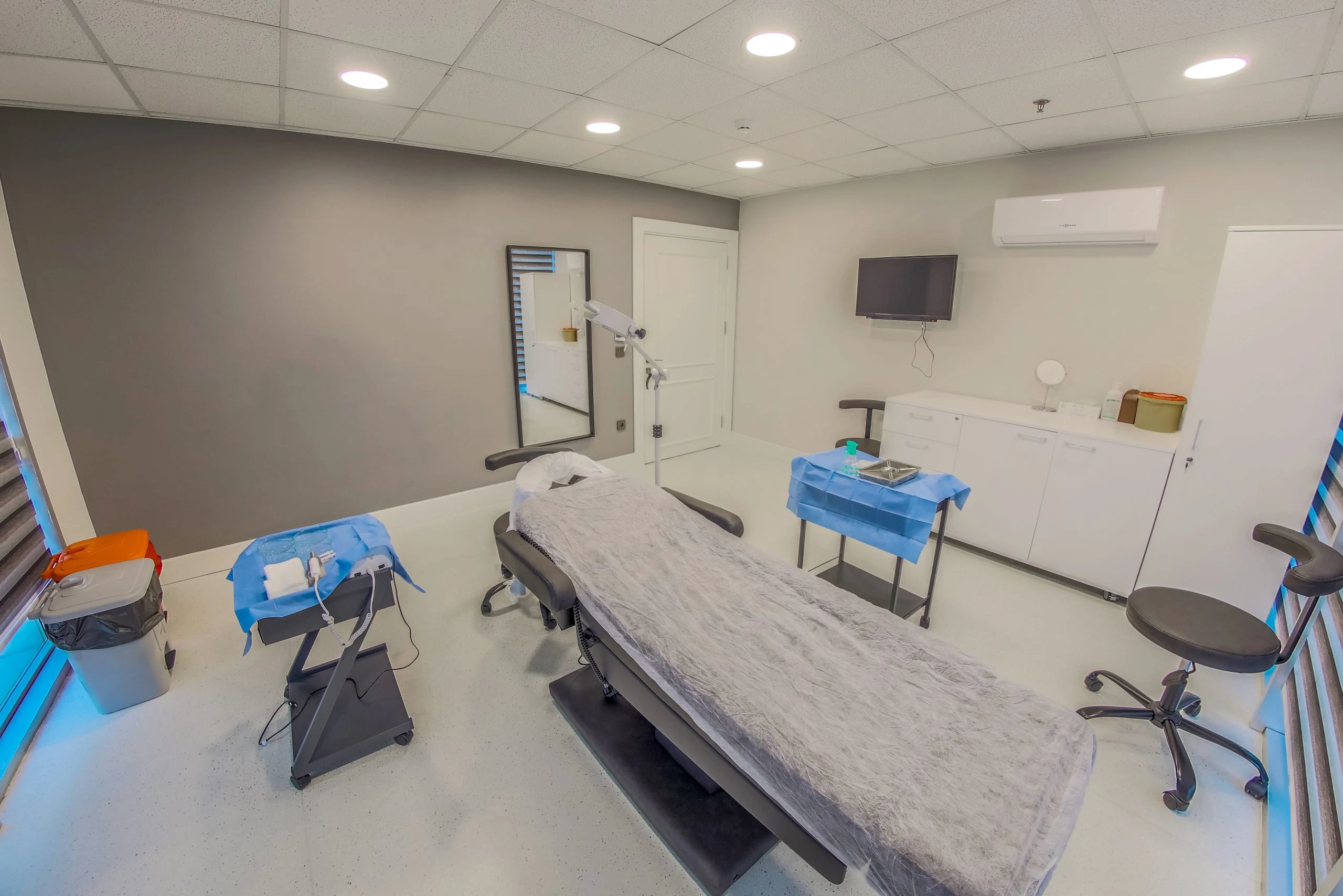 Smile Hair Clinic — photo 7